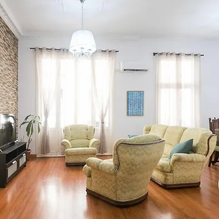 13 Carrer De Finestrat * Alicante