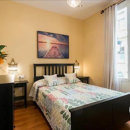 13 Carrer De Finestrat * Alicante